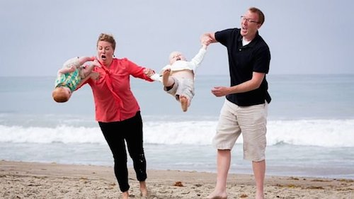 16 Family Photos Gone Wrong ... Very Wrong