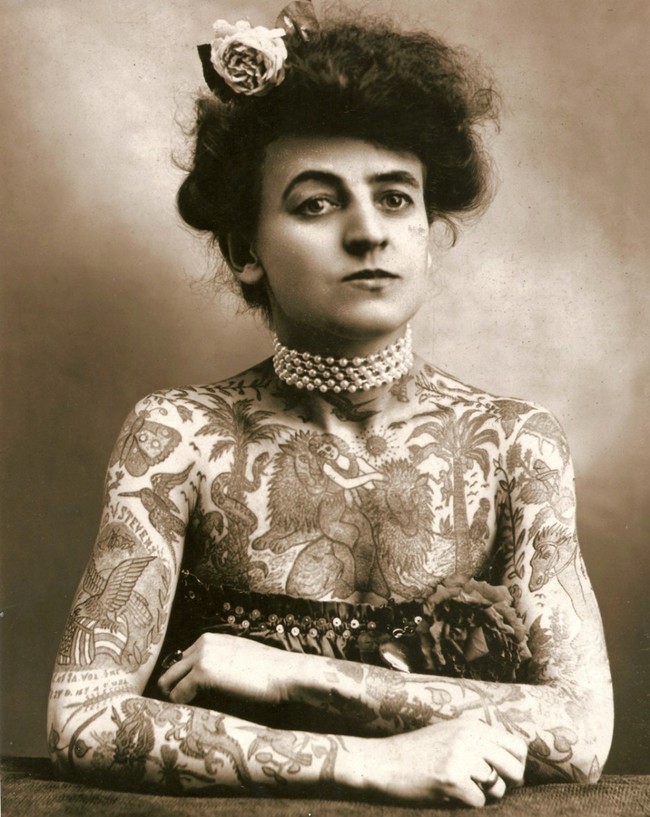 Maud Wagner, the first well know female tattooist in the United States. 1907