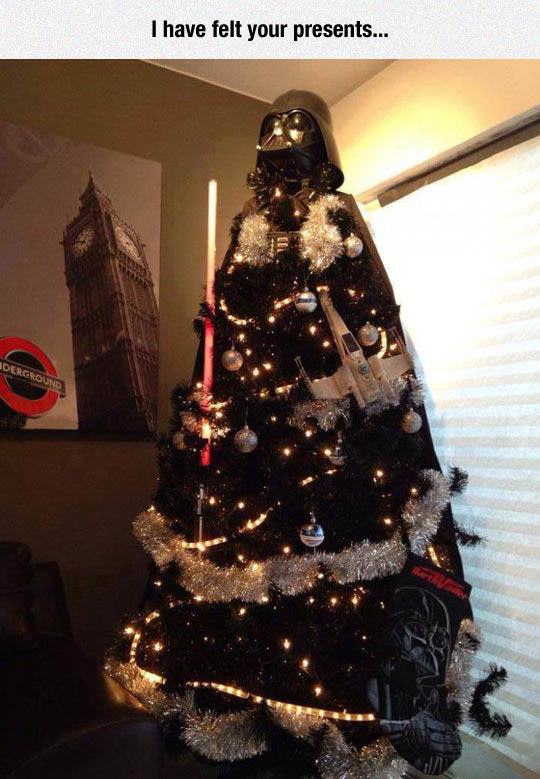 pun star wars christmas tree - I have felt your presents... Derground
