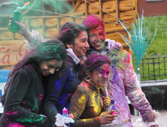 Holi Festivals Usually Include Music and Drumming, as Well as Special Holi Treats