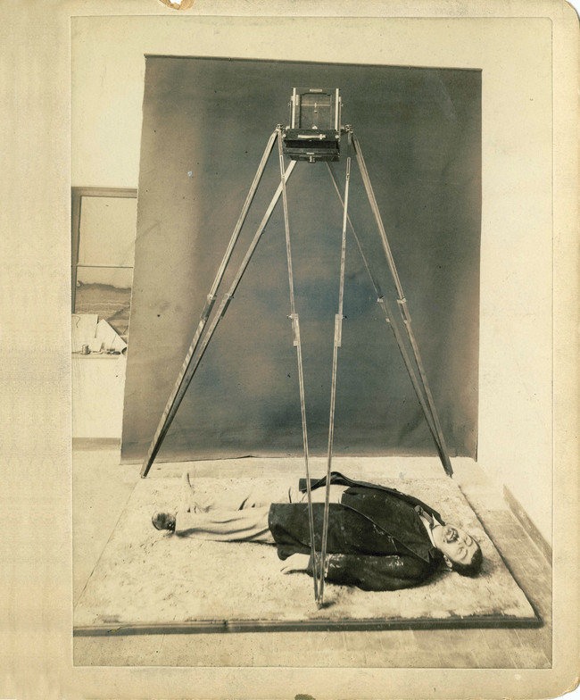 A large tripod was used to capture the body from above.