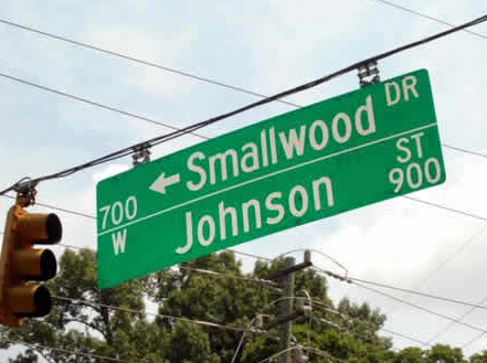 The Funniest Street Intersections Of All Time