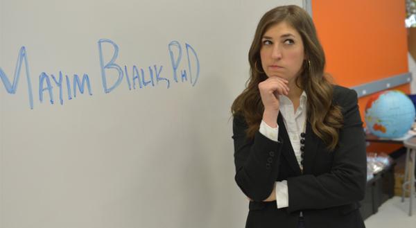 Mayim Bialik played the titular character in Blossomis still acting and can be seen playing neuroscientist Amy on The Big Bang Theory. In real life she is an actual neuroscientist, earning her doctorate from UCLA in 2007.