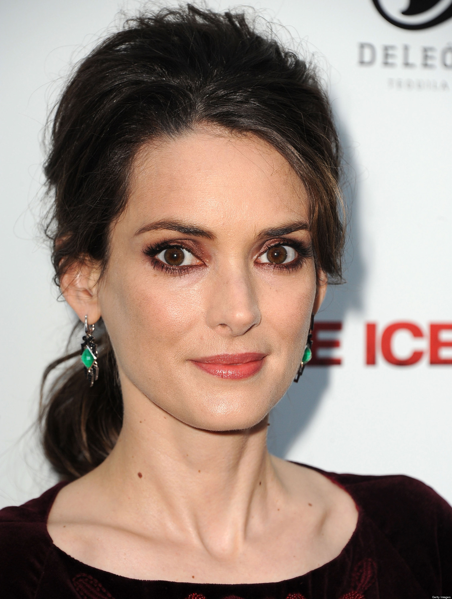 Winona Ryder:
In 2001, Winona was arrested for stealing more than $5,500 worth of Bulgari jewels and designer clothes from Saks Fifth Avenue in Beverly Hills, California. When police caught her, she gave a statement that her director suggested her to shoplift to prepare for her upcoming movie. In 2002, she was sentenced to three years' probation and $3,700 in fines. She remained on probation until December 2005.
