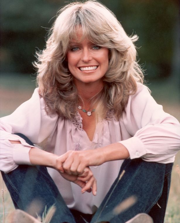 Farrah Fawcett:
Farrah Fawcett was arrested for shoplifting dresses from high-end fashion boutiques in 1970.