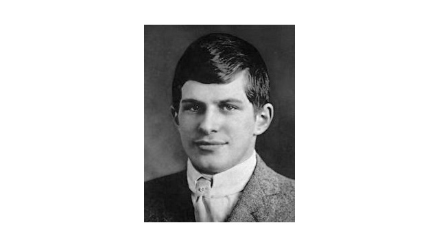 William James Sidis 
He enrolled in Harvard College in 1909, at the tender age of 11.