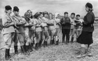 The Night Witches: These Russian fighter pilots were responsible for inflicting heavy damage on the German soil. Not only that, they also flew dangerous planes that were known for shutting down midair. They had a penchant for idling their crafts above enemy territory to drop bombs, and over the course of their involvement, they completed hundreds of missions.