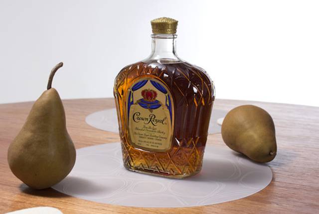 Canadian whisky (spelled without the ‘e’) is interchangable with the term ‘rye whisky’ in Canada. This form of whiskey is normally lighter and much smoother. It’s usually made with different grains, but corn is often most prevalent.