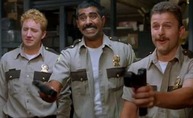 Like the members of Broken Lizard, most of the extras in the film were from Colgate University.