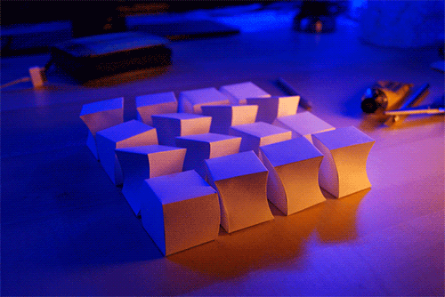 gifs - moving squares