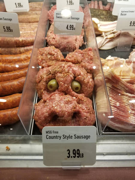 Chopped meat shaped like dog head
