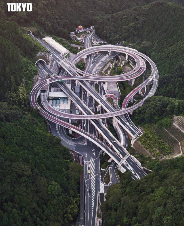 Elaborate highway interchange in Tokyo