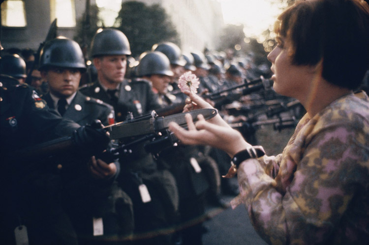 La Jeune Fille a la Fleur, a pacifist Jane Rose Kasmir protest against the Vietnam War on October 21, 1967.