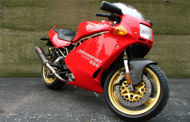 Ducati-900ss-SP
