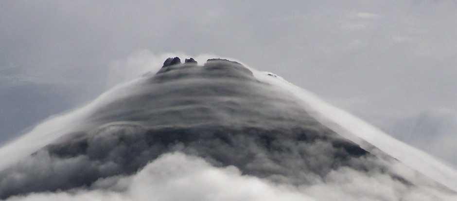 30 Stratus clouds, Arenal