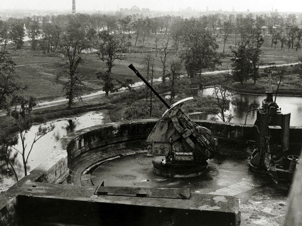 The Eight Blockhouse AntiAircraft Flak Towers in Berlin-Vienna and Hamburg Germany WWII
