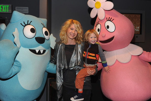 Jenna Elfman and hubby Bodhi picked the names Story Elias Elfman and  Easton Quinn Monroe