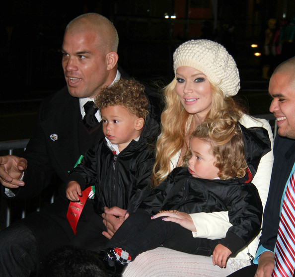 Jenna Jameson and Tito Ortiz had twins in 2009, they named one of them Journey Jette and the other Jesse