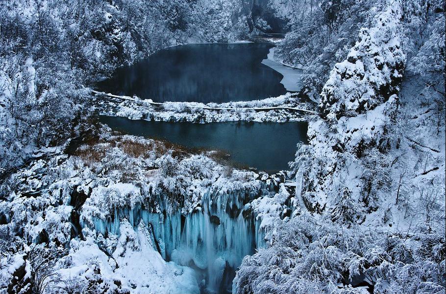 Frozen Plitvice Lakes