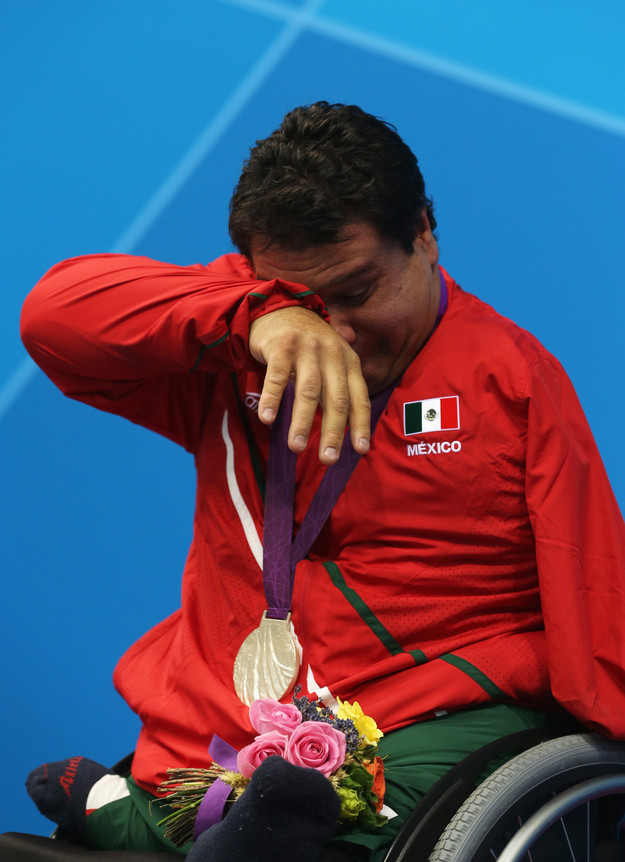When Arnulfo Castorena won his first gold medal in swimming for Mexico in the Paralympics