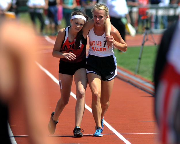 When Meghan Vogel carried Arden McMath, a competitor, across the finish line when she collapsed during a race