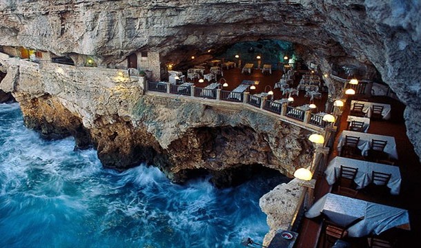 Ristorante Grotta Palazzese, Italy