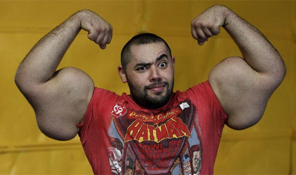 Egyptian Mostafa Ismail has bicepts with a diameter of 67 inches