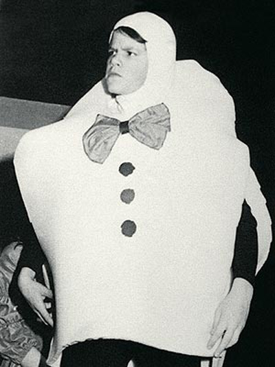 Matt Damon dressed as Humpty Dumpty in a school play