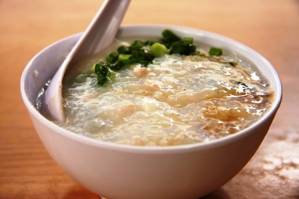 The Chinese have many methods of fighting hangover. One of the most popular is a meal called congee, which is a rice porridge that takes on many variations in the country. 