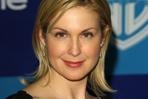 Former "Gossip Girl" star Kelly Rutherford was down more than 2 million to a divorce lawsuit and custody battle.