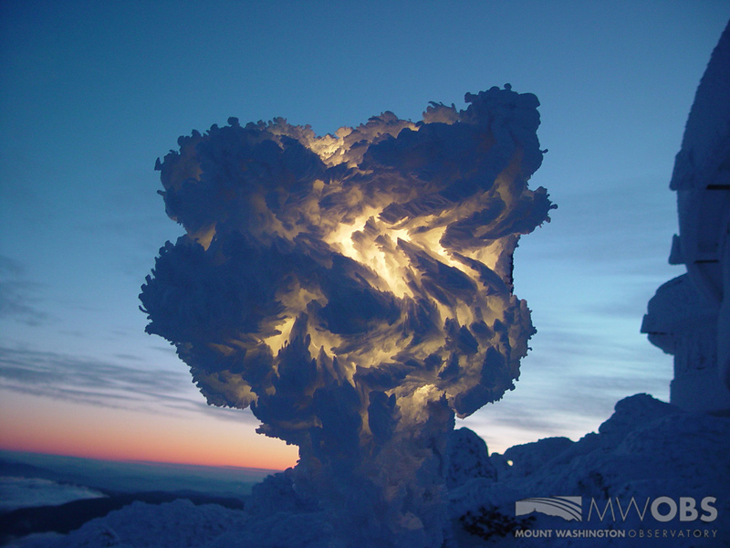 SNOW COVERED LAMP ON MOUNT WASHINGTON