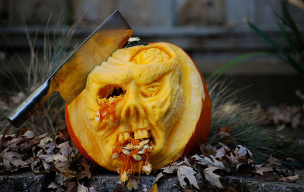 Creative Jack o Lantern carved pumpkin - very scary pumpkin ideas