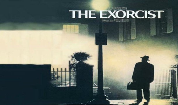 12 The Exorcist!The bedroom set had to be kept at almost ice-cold or freezing temperatures to capture the authentic icy breath of the actors in the exorcism scenes. Linda Blair, who was only in a flimsy nightgown, says to this day she cannot stand being cold. Additionally, on the first day of filming the exorcism sequence, Blairs delivery of her foul-mouthed dialogue so disturbed the gentlemanly Max von Sydow that he actually forgot his lines.