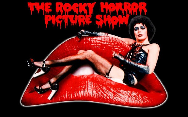 18 The Rocky Horror Picture Show!The set was not a very pleasant experience for the crew since it had no heat and no bathrooms during filming. When Susan Sarandon tried to talk about it with the studio heads, they told her she was complaining too much and should compromise just like the rest of the actors. The actress soon caught pneumonia after filming the pool scene.