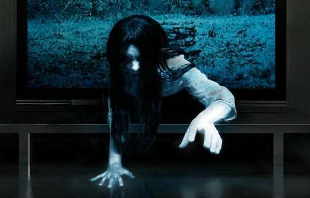 23 The Ring!Playing the movie frame by frame, in the exact moment when Katie Embry is scared to death at the beginning of the movie, you can see all the images that appear on the video. Each image appears for just a fraction of a second. The effect is repeated at the end of the movie. Talking about creepy anyone?
