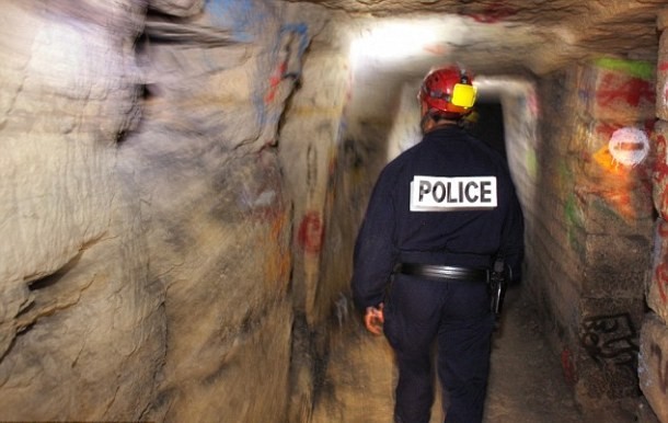In recent years, the catacombs have also become host to secret, illegal underground parties. Consequently, the area has been guarder by police patrol.
