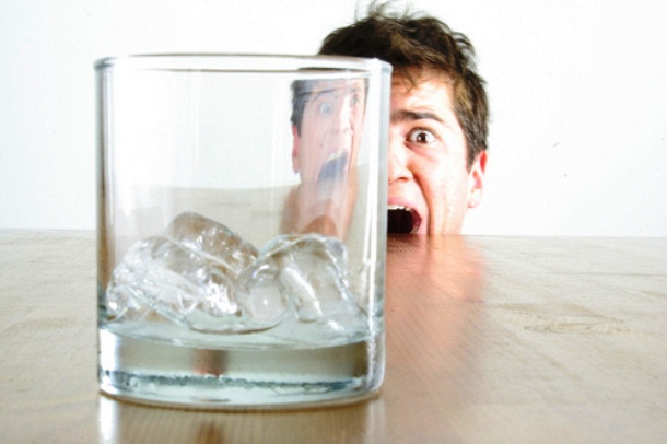 Fear on an empty glass even got its scientific name. It is called Cenosillicaphobia.