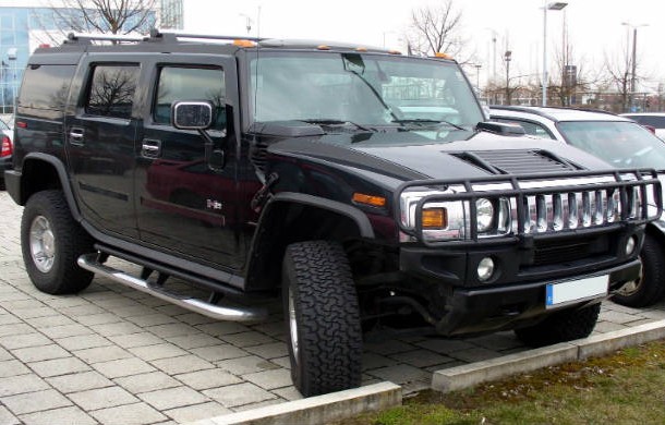 The Dude Who Went to Apply For Welfare With His H2 Hummer-What would you think if you saw a man who drives a Hummer applying for welfare? Wouldnt you think it a little fishy and suspicious? This is exactly what was going through the local sheriffs mind in Jonesville, Virginia, when he saw William Anderson driving his H2 Hummer to social services to apply for welfare. After the sheriff checked the cars plates he found out what he suspectedthe vehicle was stolen and the clueless thief was arrested.