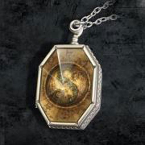 Epic FailForty versions of Salazar Slytherins infamous locket had to be created to accommodate Harry and Rons failed attempts to destroy it during filming.