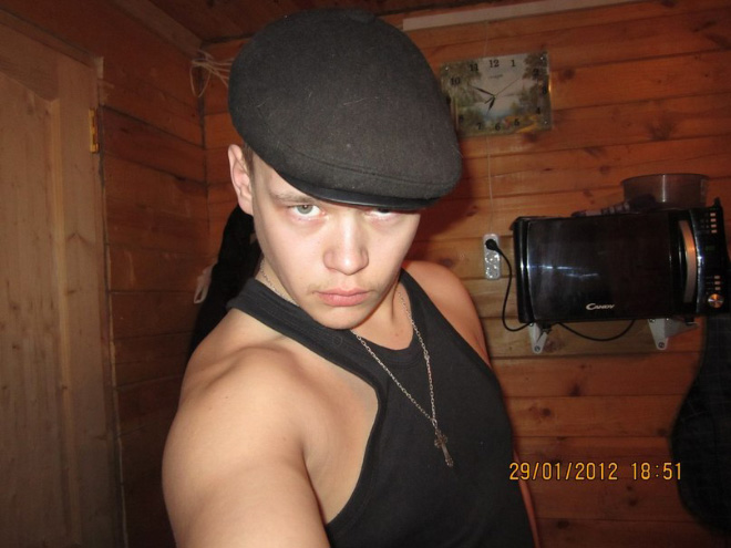 20 Scary Images from Russian Dating Sites!