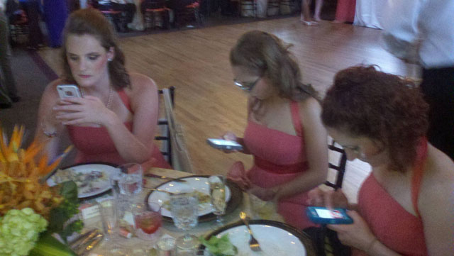 19 Observations About America's Phone Obsession