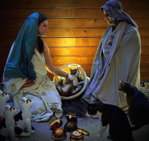 gold frankincense and myrrh