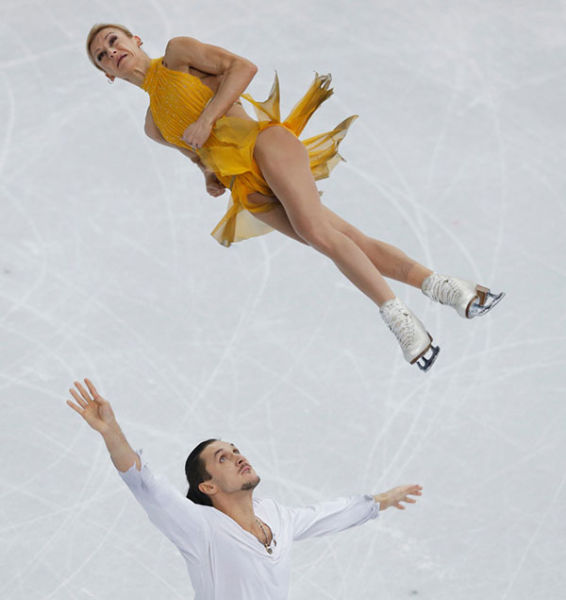 19 Figure Skaters Funny Frozen Faces!