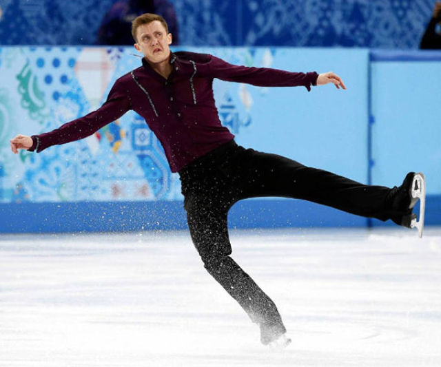 19 Figure Skaters Funny Frozen Faces!