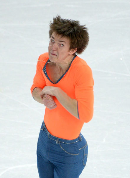 19 Figure Skaters Funny Frozen Faces!