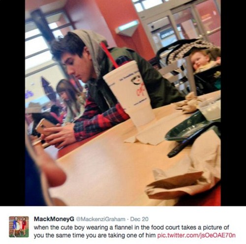 embarrassing memes about cute boys - MackMoneyG MackenziGrahamDec 20 when the cute boy wearing a flannel in the food court takes a picture of you the same time you are taking one of him pic.twitter.comjsOOAE70n