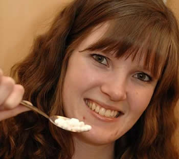 The Girl Who Eats Only Tic Tacs-Meet Natalie Cooper, a 17-year-old teenager who has a mystery illness that makes her sick every time she eats anything. Well, almost anything. She can eat one thing that doesn’t make her sick: Tic tac mint!

For reasons that doctors are unable to explain, Tic Tacs are the only thing she can stomach, meaning she has to get the rest of her sustenance from a specially formulated feed through a tube.