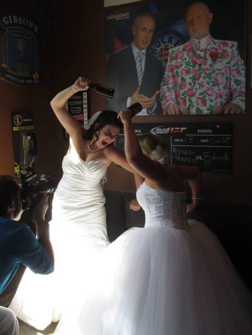 photobomb two brides fighting - Gibson El Events urce 5 Date A Sen TRADvs. Fedorok