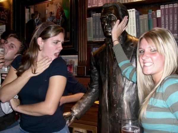 32 People Simulating Sex Stuff with Statues...