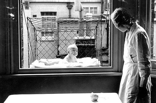 baby cage 1937